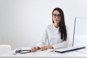 Custo De Contratar Uma Secretária Para Consultório - G2C Contabilidade - Volta Redonda | RJ